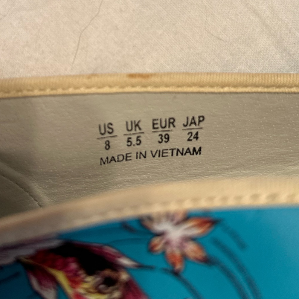 Ed Hardy Graphic Slip On Canvas Ballet Flats - Picture 7 of 9